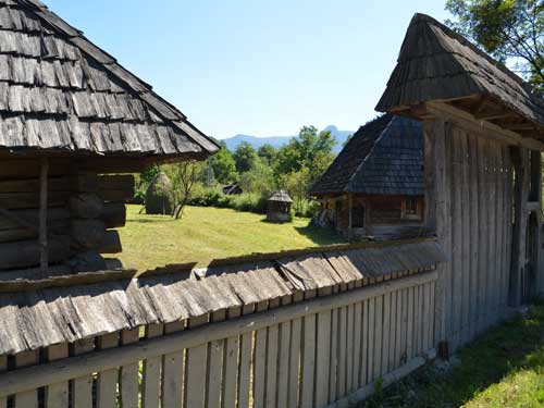 Foto Vedere spre Creasta Cocosului (c) Petru Goja